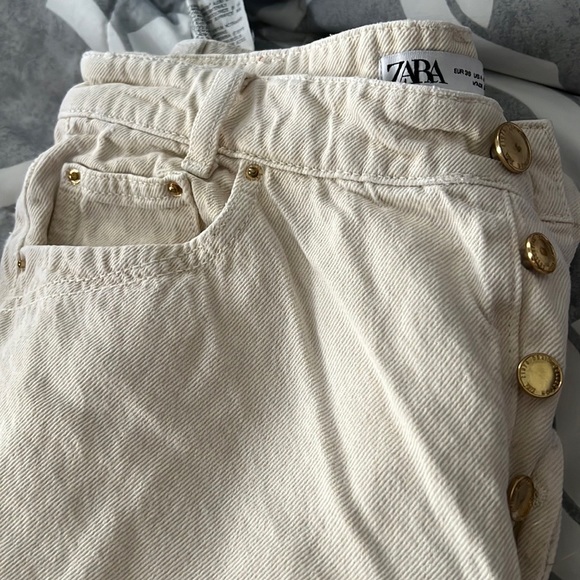 Cream Zara Boyfriend Jean Size US 4 (27) - Picture 3 of 3